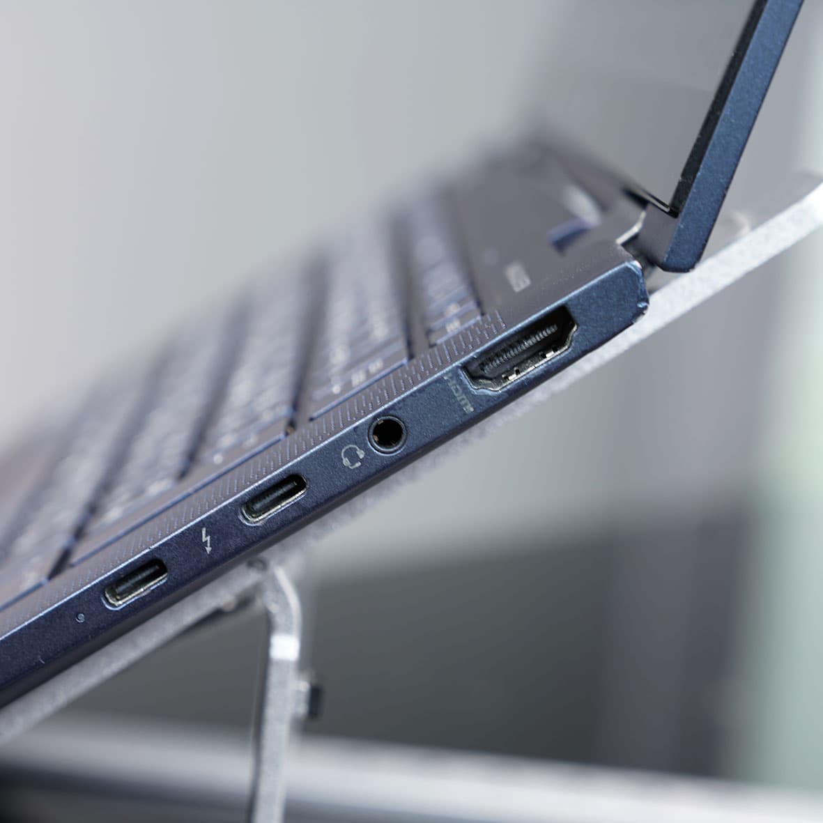 HP Elite Dragonfly G1