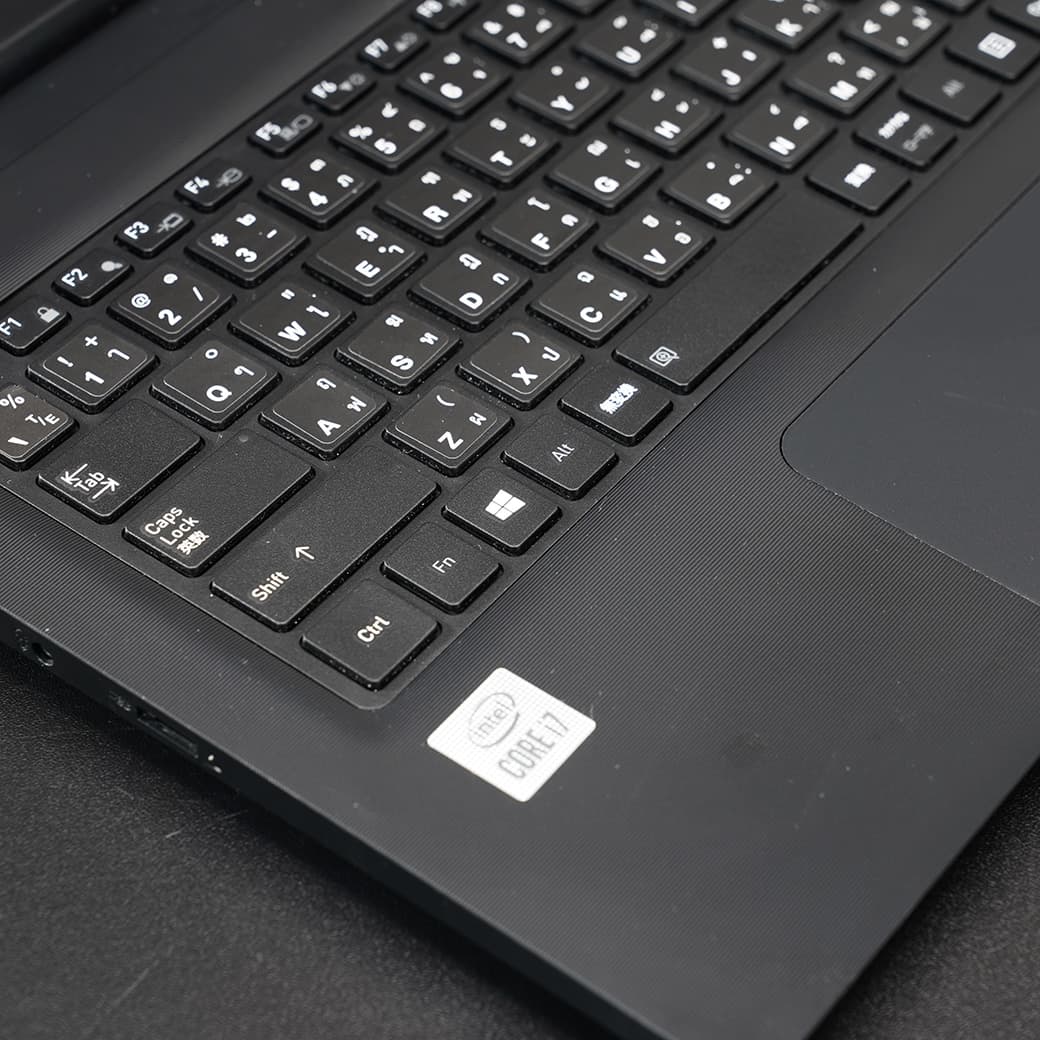 Toshiba Dynabook S73