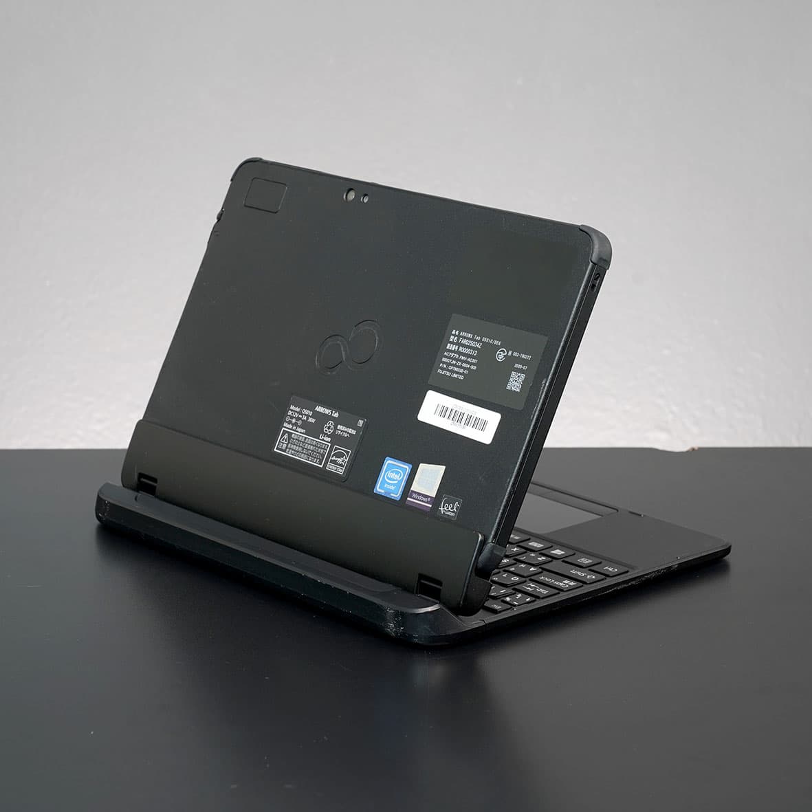 Fujitsu ArrowsTab Q5010